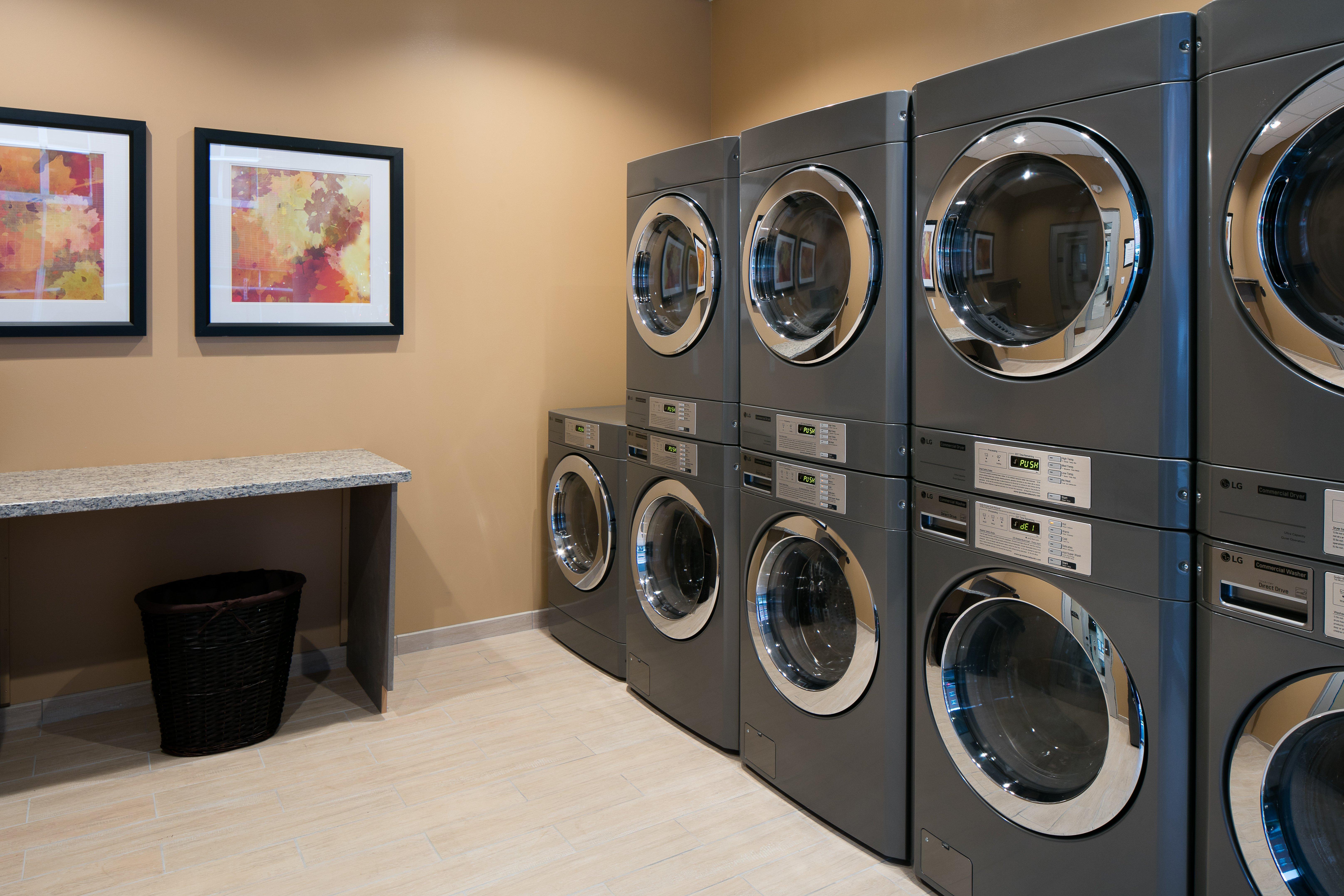 Staybridge Suites Des Moines Downtown By Ihg Zewnętrze zdjęcie