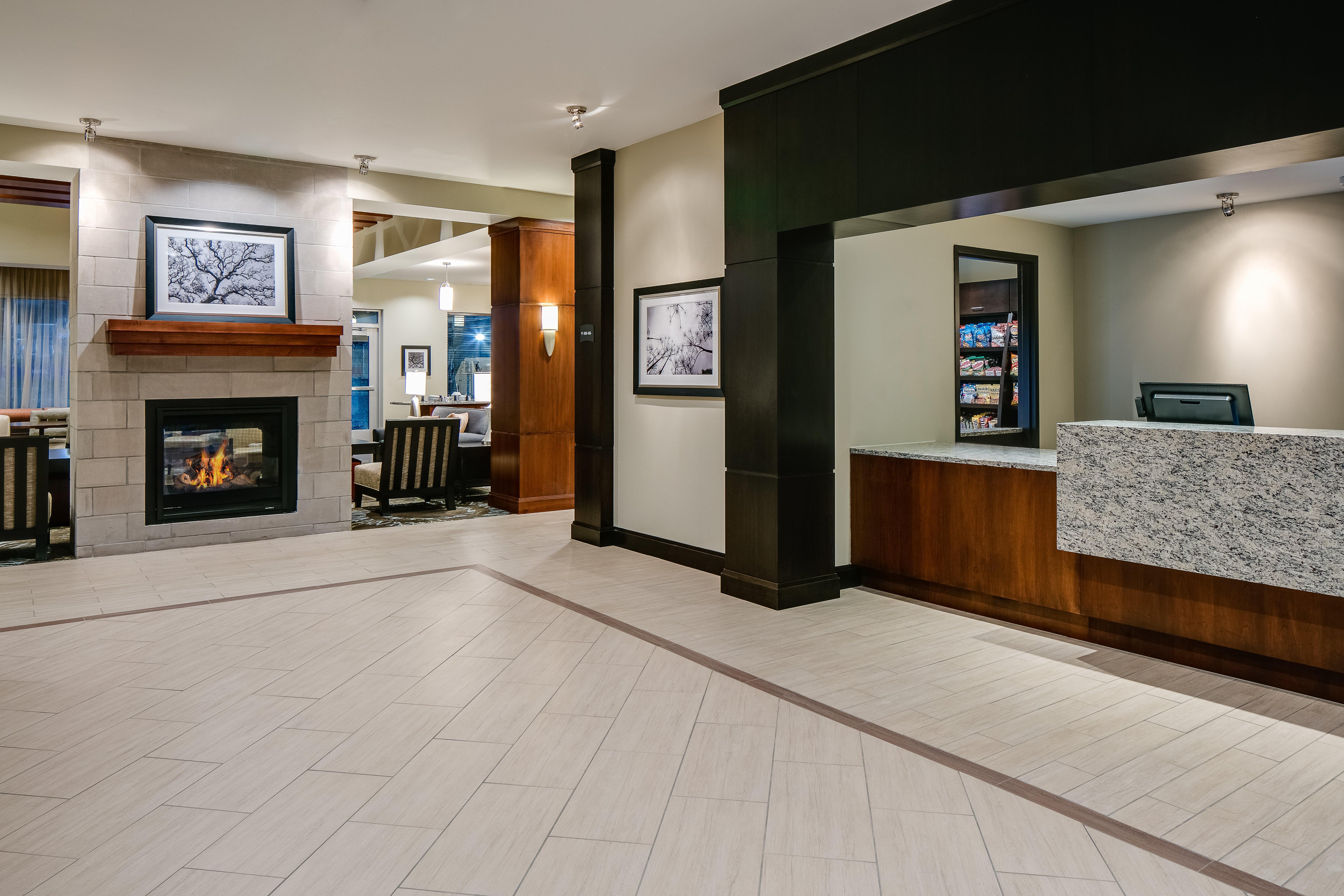 Staybridge Suites Des Moines Downtown By Ihg Zewnętrze zdjęcie
